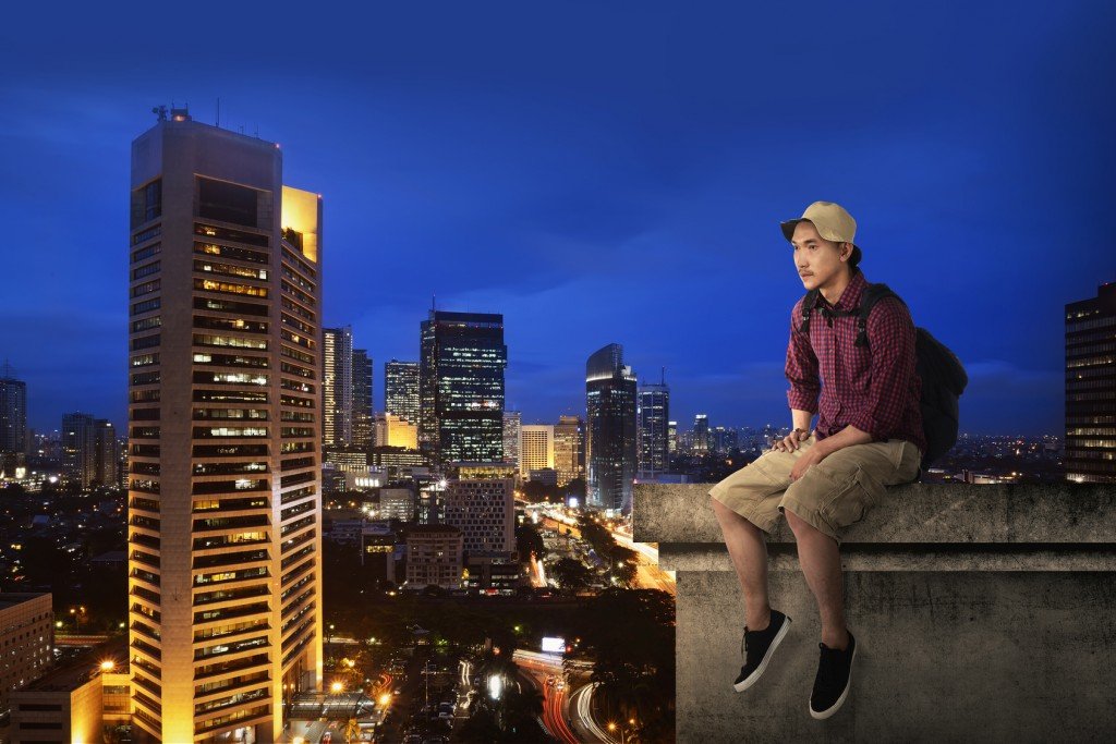 Can a Bullet Dropped from the Top of a Building Hurt