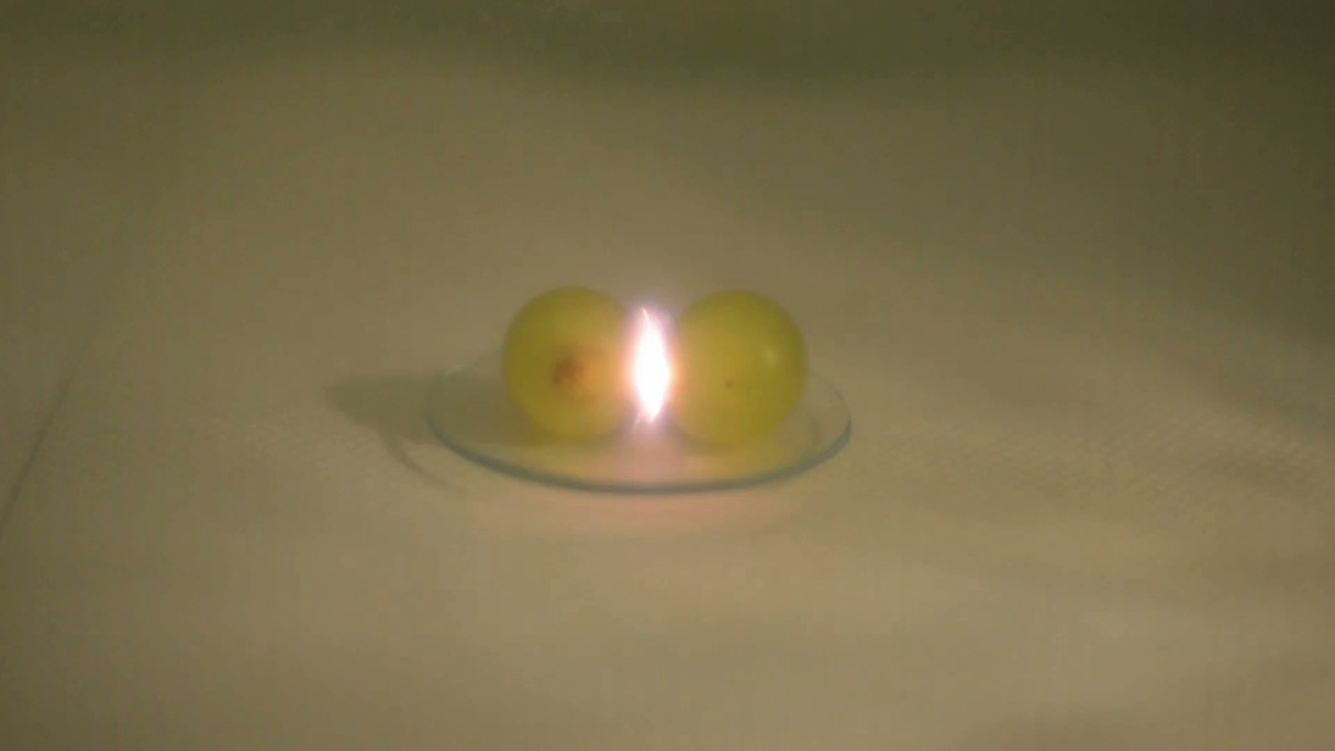 Why Do Grapes Spark In The Microwave?