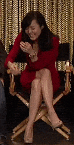 How To Read People And Decode 7 Body Language Cues | Science Of People