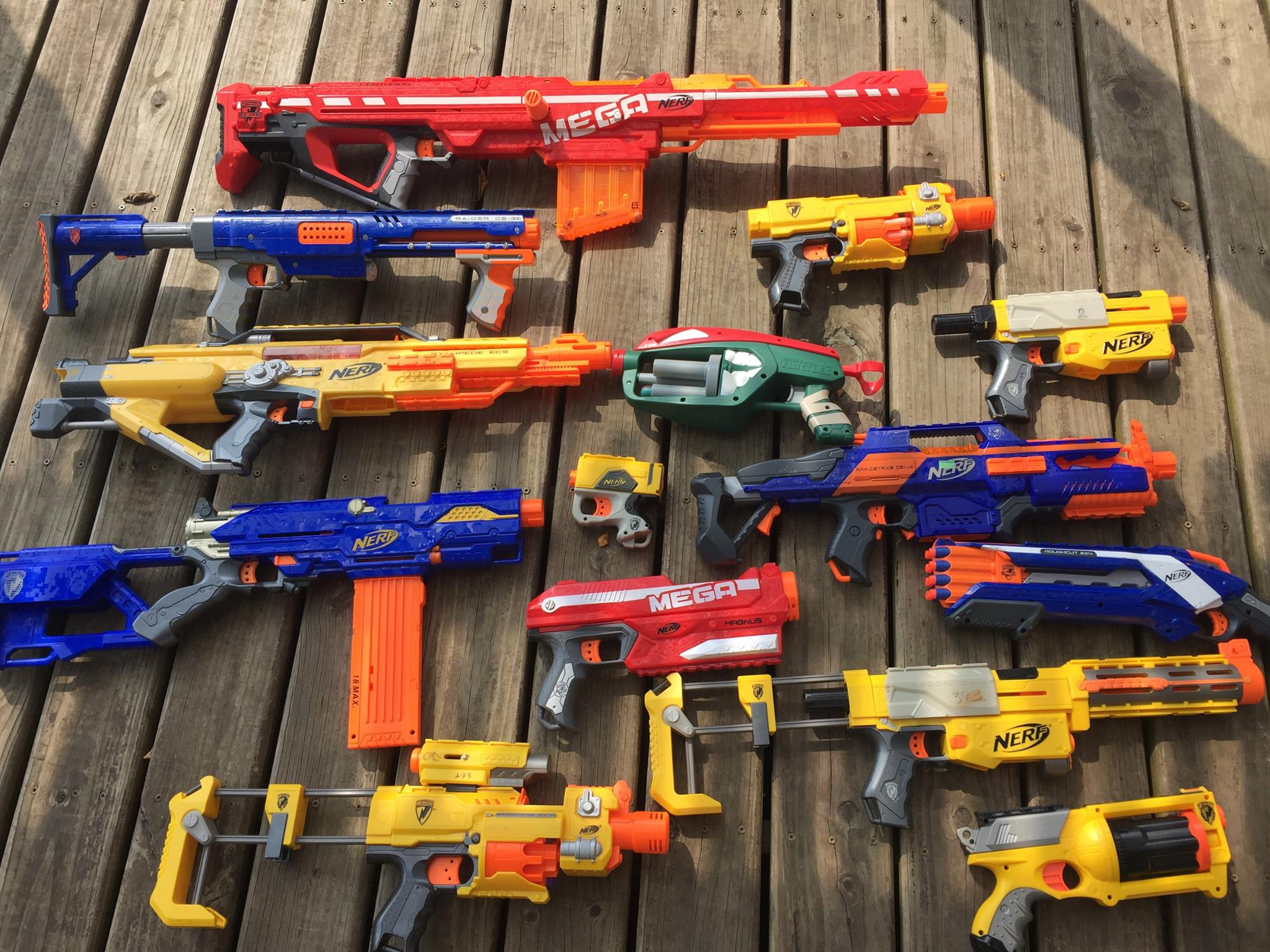 Nerf Gun War