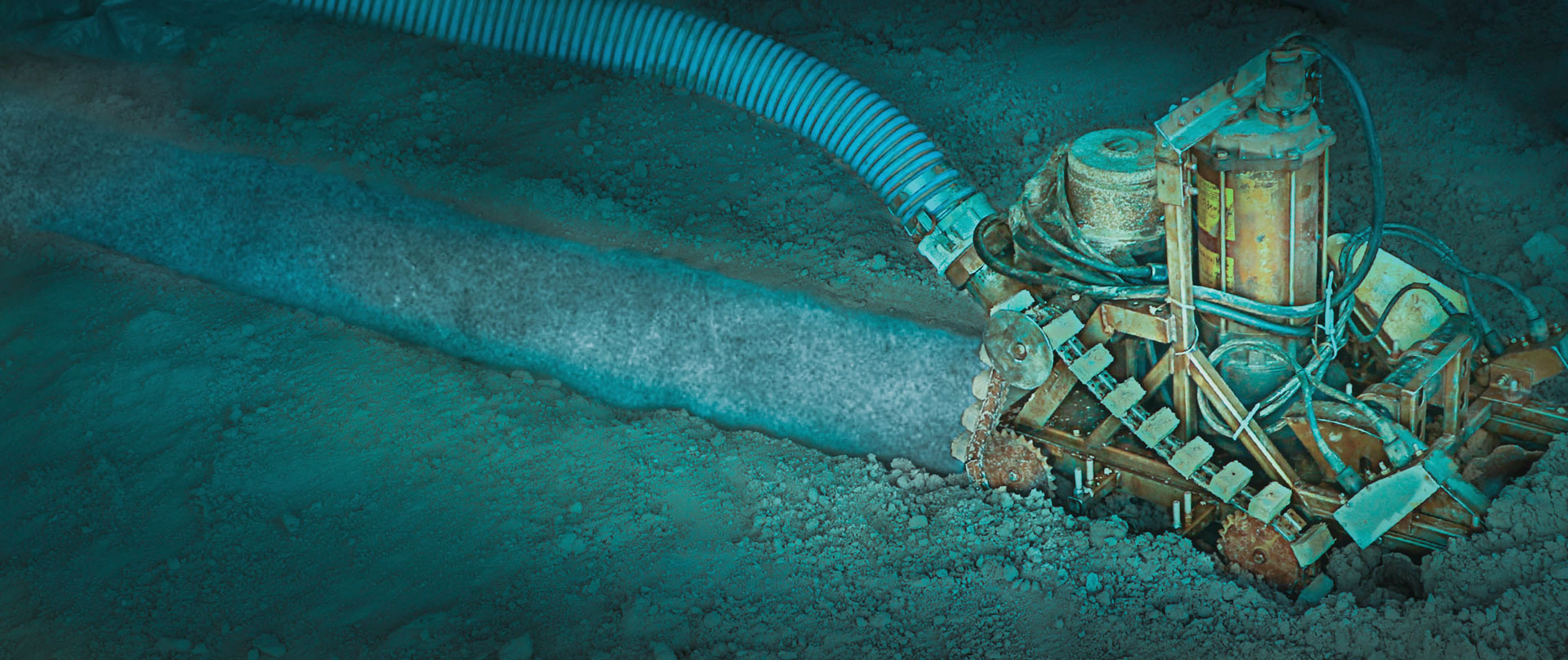 Why Use Robots For Industrial Tank Cleaning? Sciphyn