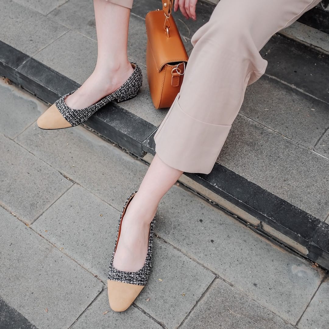 Koleksi Flat Shoes dari Brand Lokal Cantik dan Manis! Scarf Media