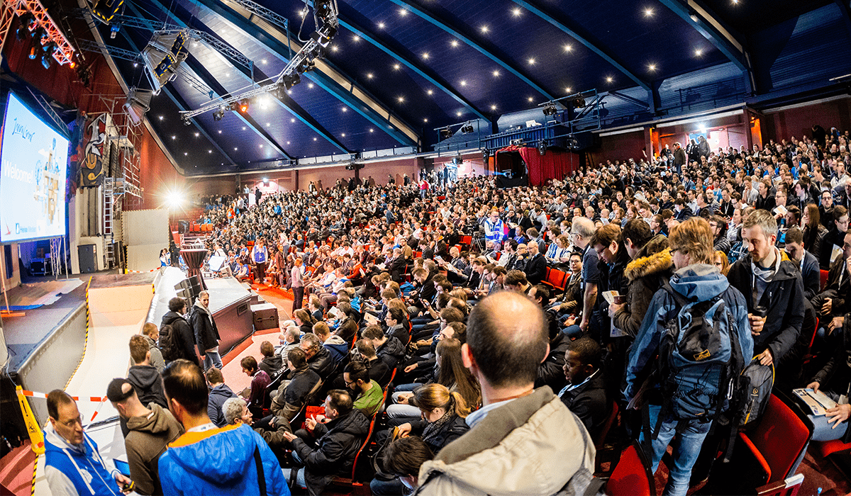 Philipp Hannemann ist Speaker auf der JavaLand 2024 am Nürburgring