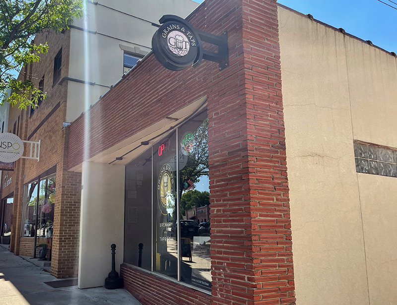 Grains & Taps Scooter's Bar Journal