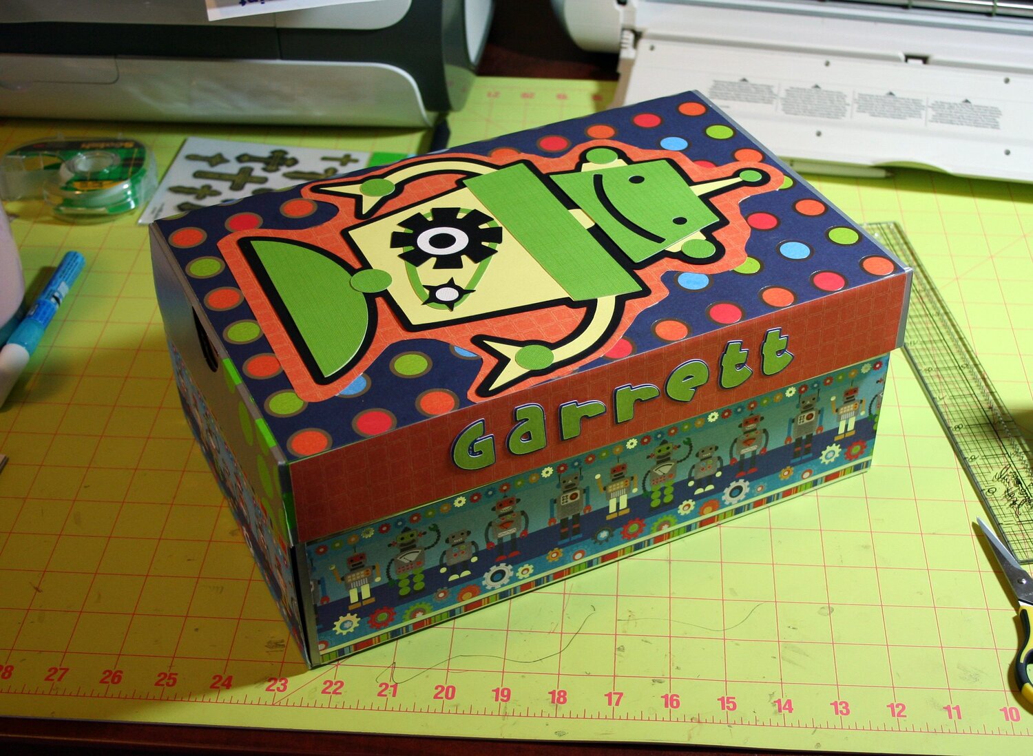 Decorated shoebox Project Idea