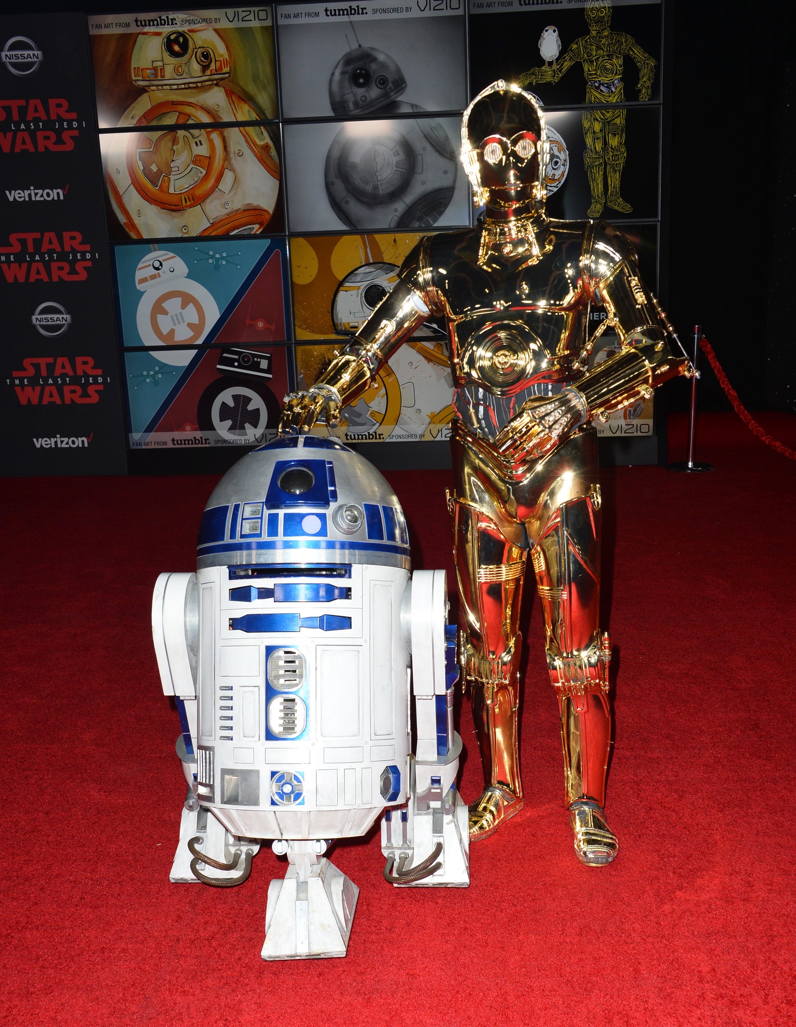 Which Star Wars Characters Recently Posed NUDE?!? - Screen Idle