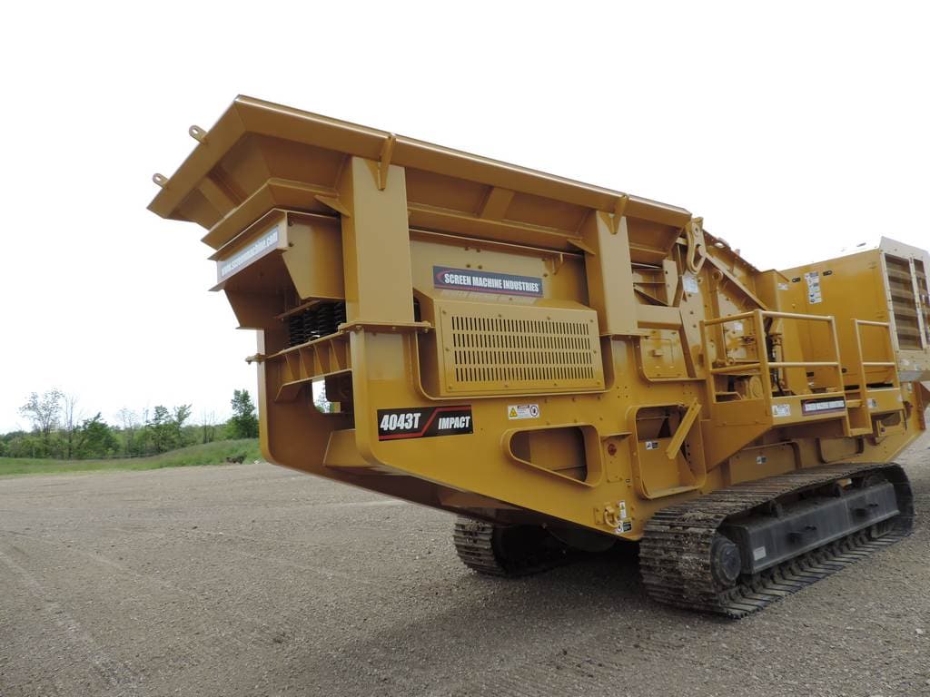 4043T Impact Crusher Portable Concrete & Rock Crusher by Screen