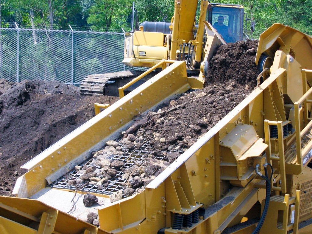 Spyder 512T Tracked Screener A Portable Topsoil, Rock & Aggregate