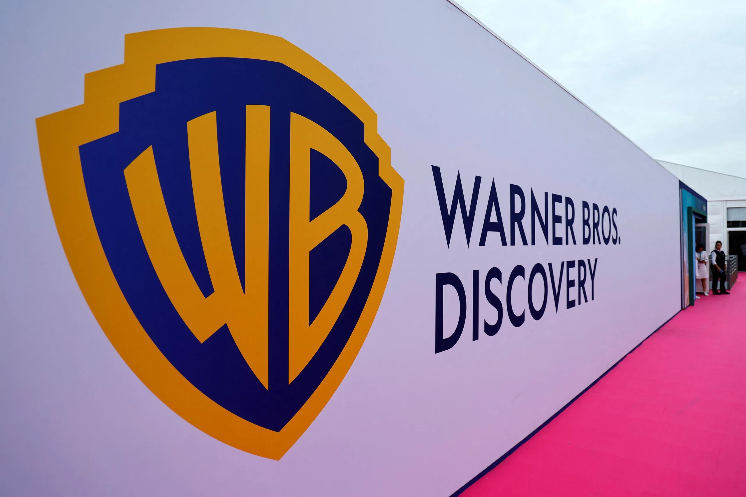 Warner Bros. Discovery Unveils Marketing Strategy For Max ScreenNearYou(01)