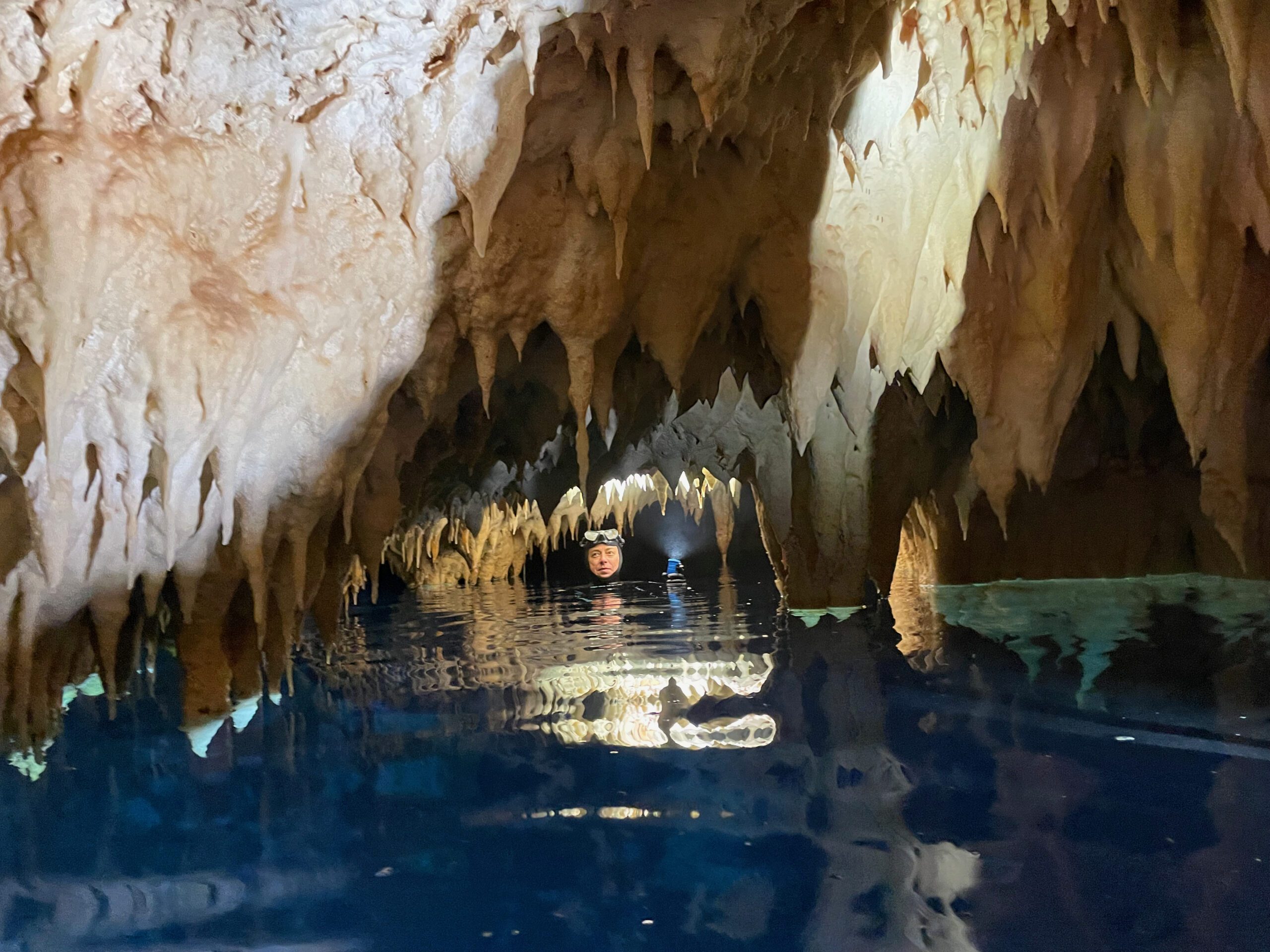 Muddy Hole an extreme location freediving discovery
