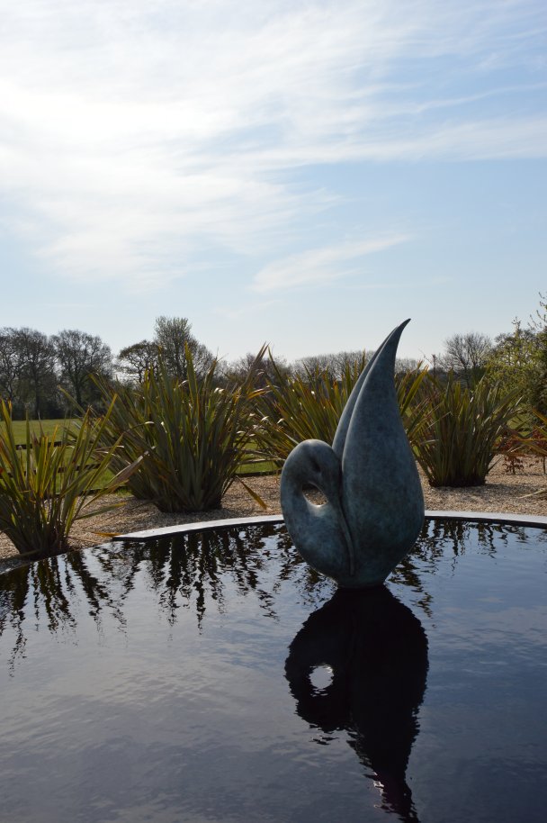 Sculpture by the Lakes SCULPTURE SCRIPT