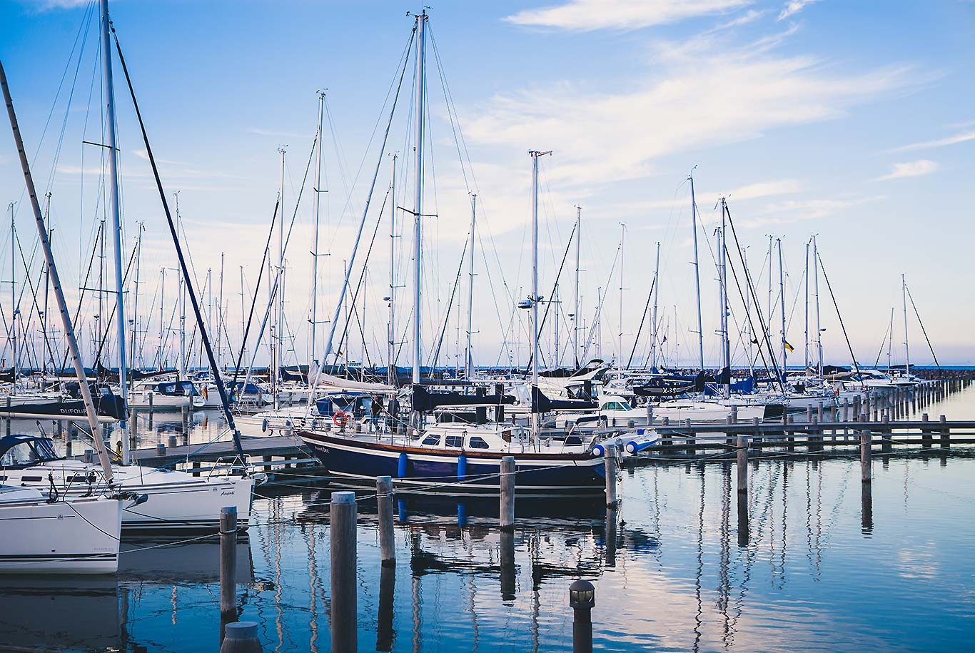 Warnemünde (Hohe Düne) Hafen bei Rostock (Hohe Düne) SeaMe