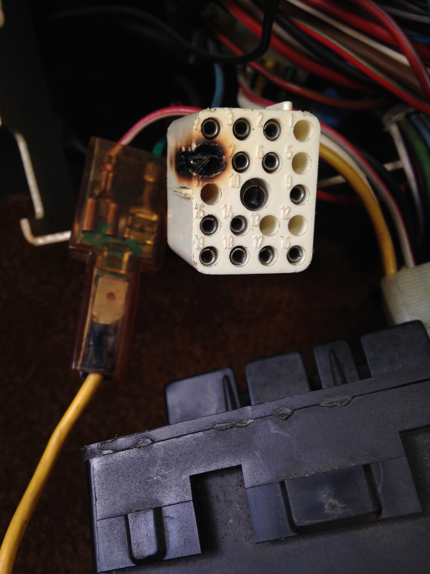 Burnt fuel pump circuit Sean Ongley