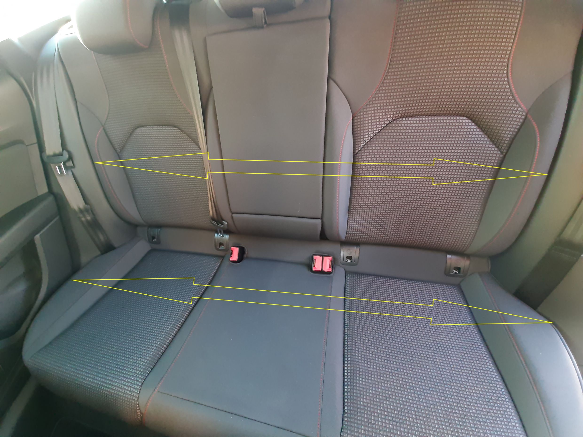 Leon Mk3 Back seat measurement help