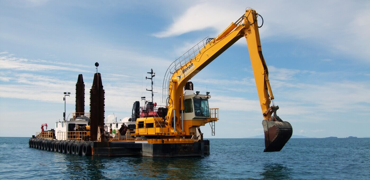 DipMate® Essential Backhoe dredging monitoring system