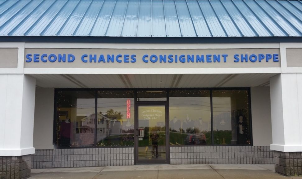 About Us SECOND CHANCES CONSIGNMENT SHOPPE