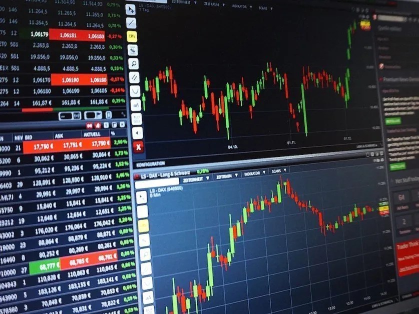 5 "Best" ETF Brokers (2023) Securities.io