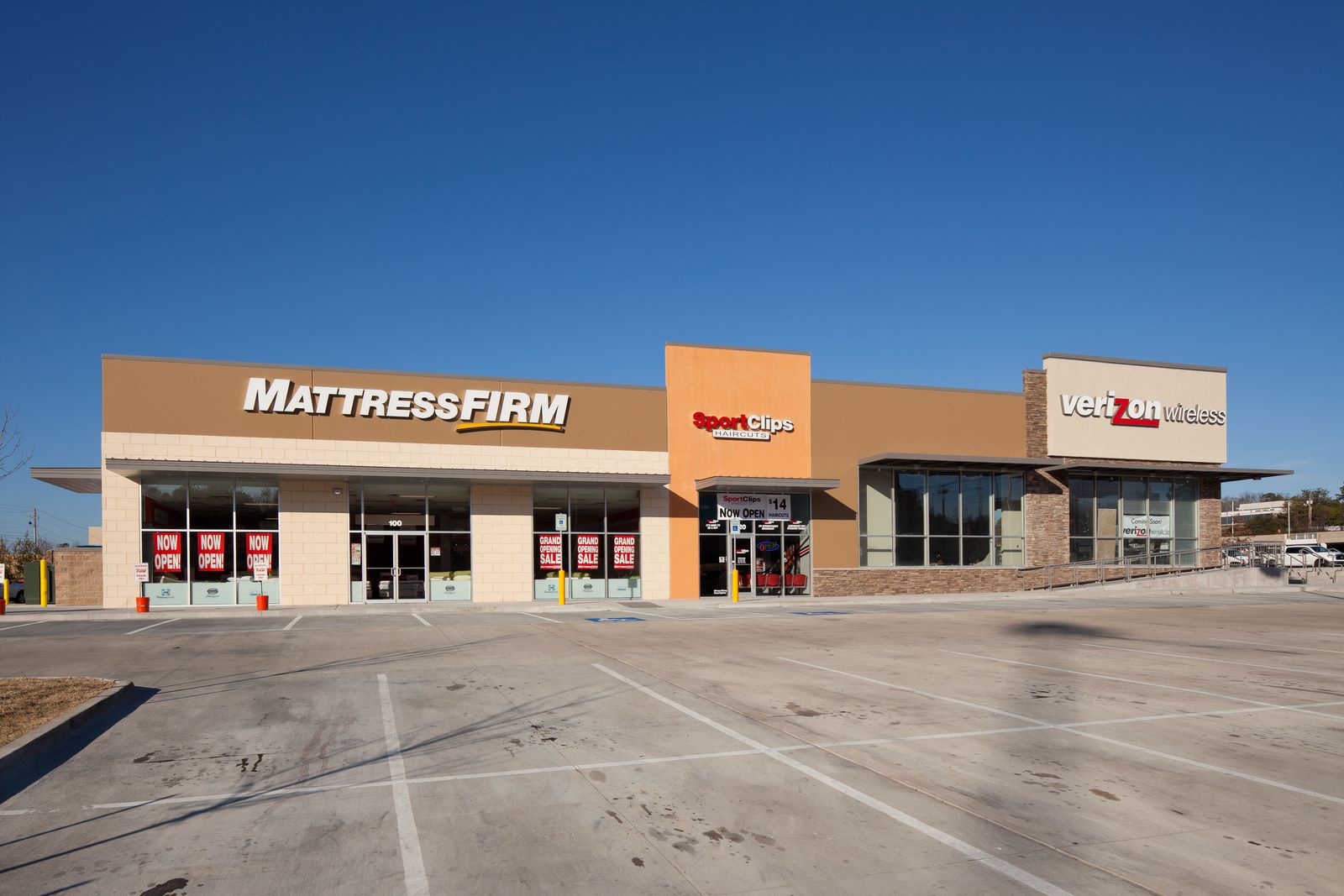 Park Avenue Shopping Center SEDALCO