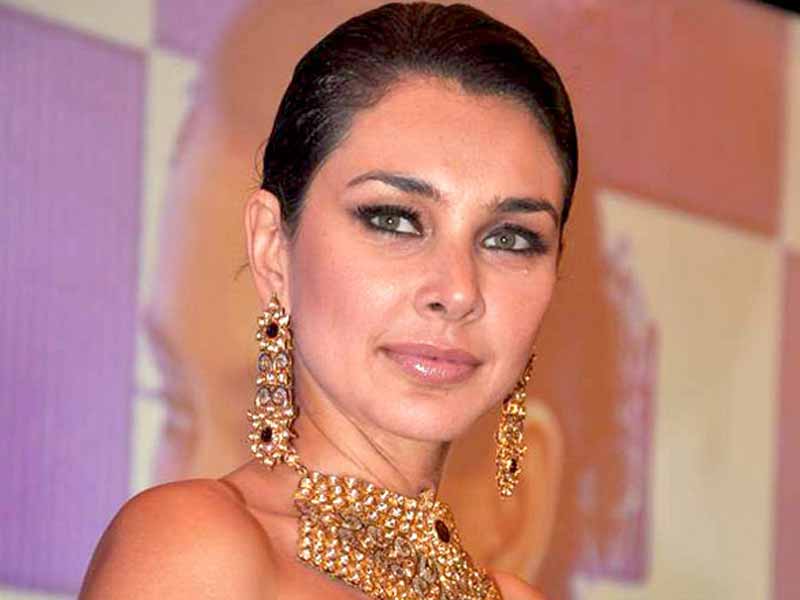 Lisa Ray: Know About Actress Lisa Ray’s Silver Screen Journey