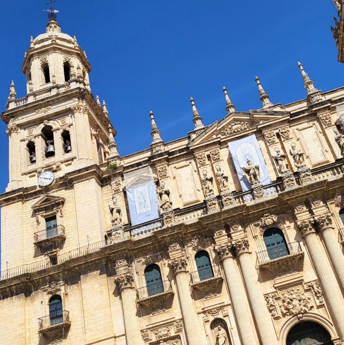 Jaén Jaén. Présentation et avis des voyageurs.