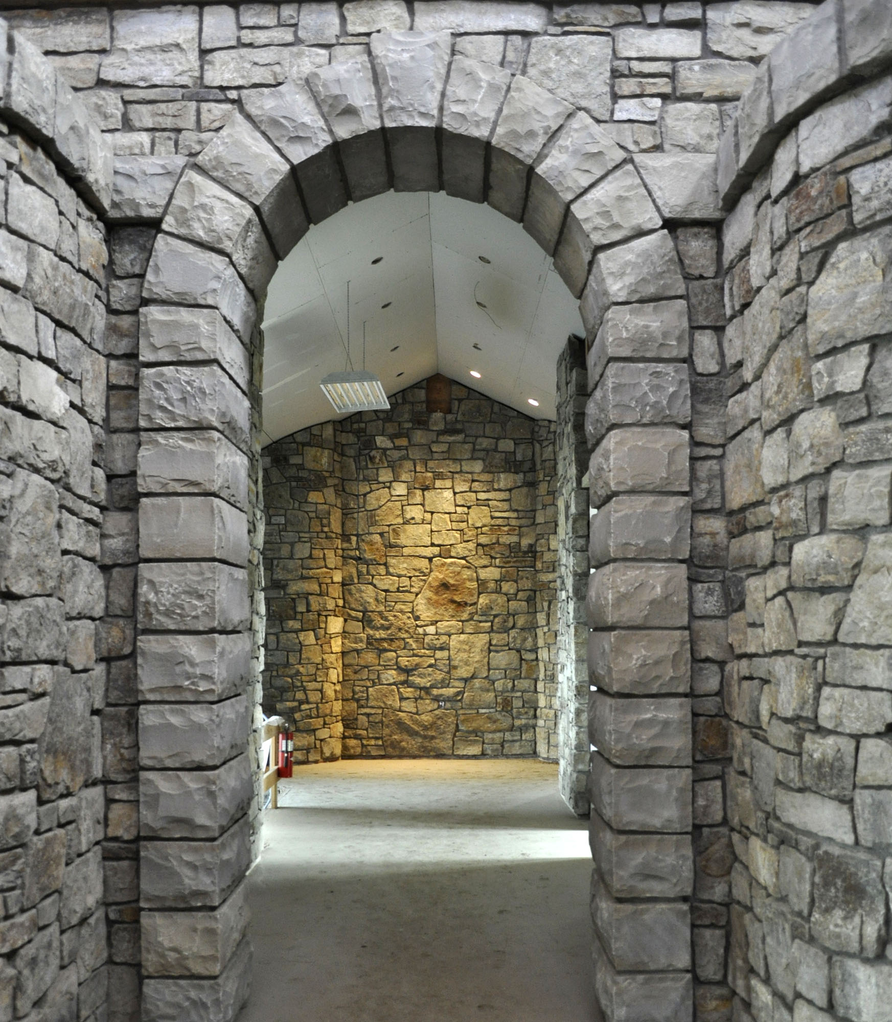 Quoins and Arches Select Stone