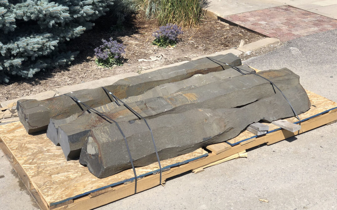 Basalt columns 8920 Select Stone