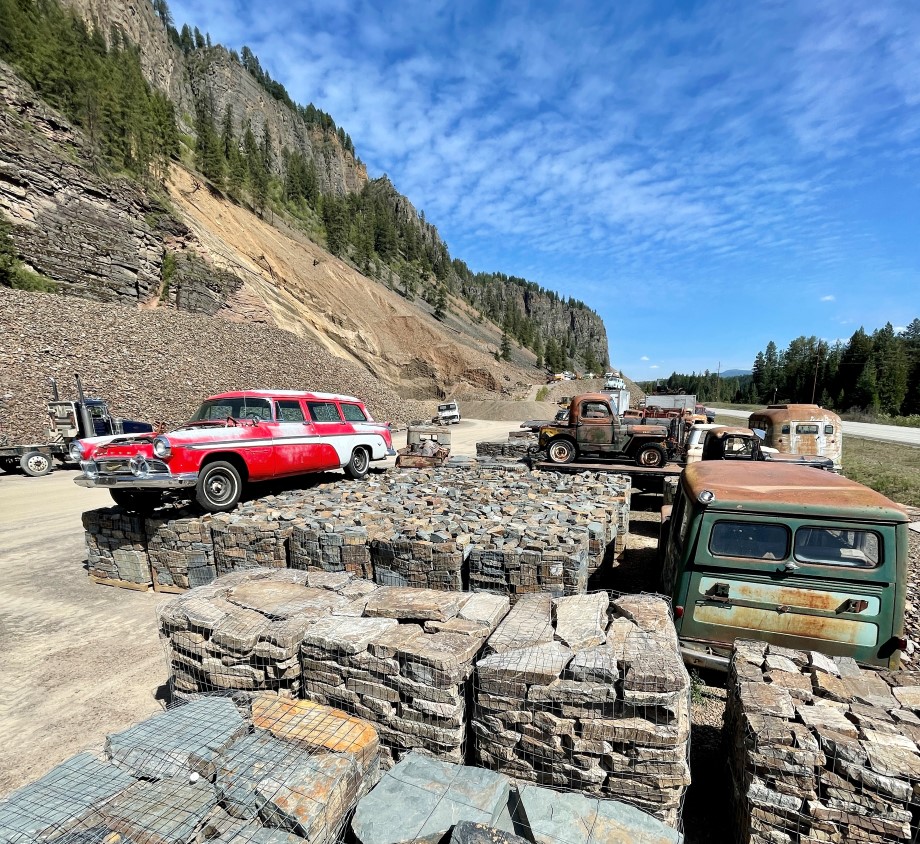 Quarry cars 2904 Select Stone