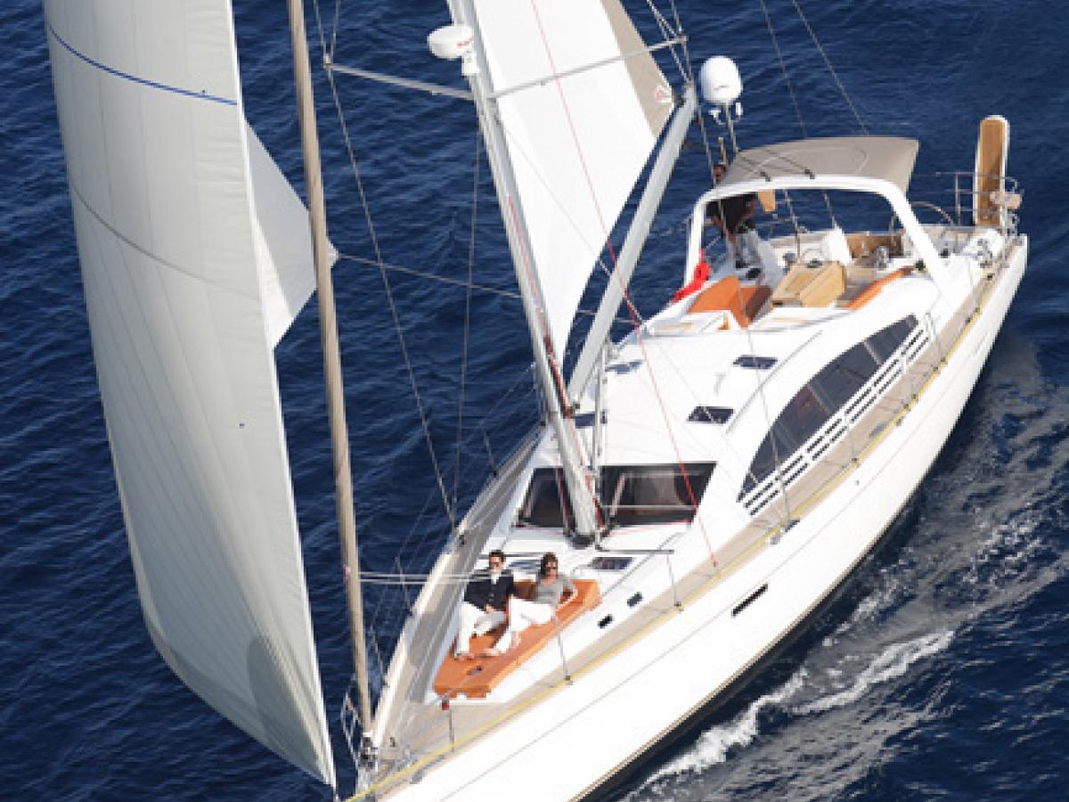 Wauquiez Pilot Saloon 55 for sale Sale used Sail yacht Fréjus Var (83)