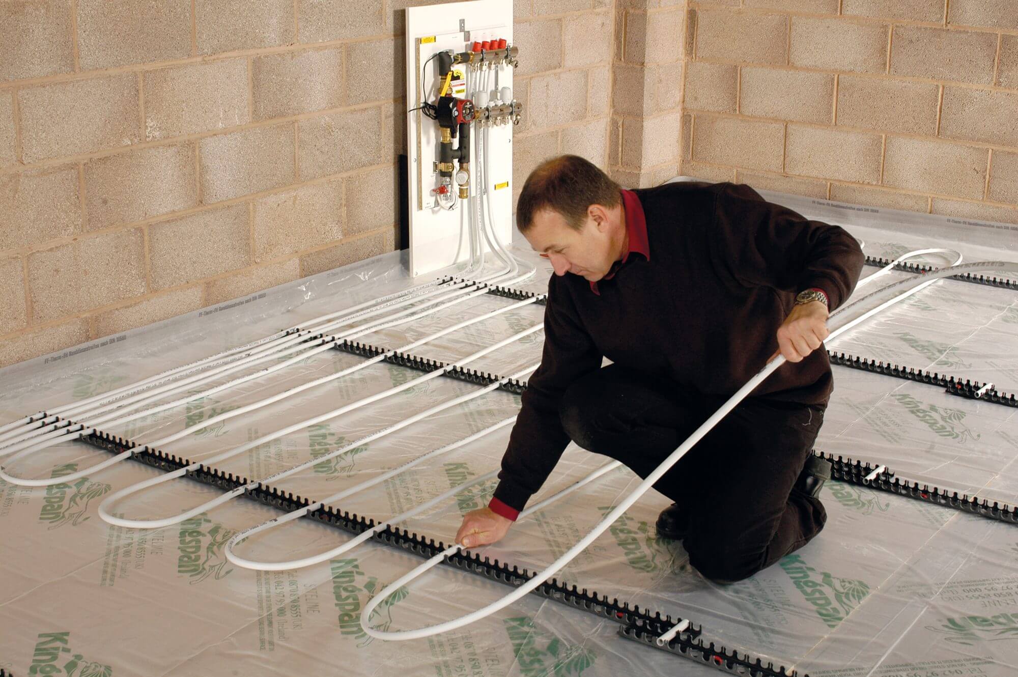 Underfloor Heating FAQ Flooring, screed, products & more Build It