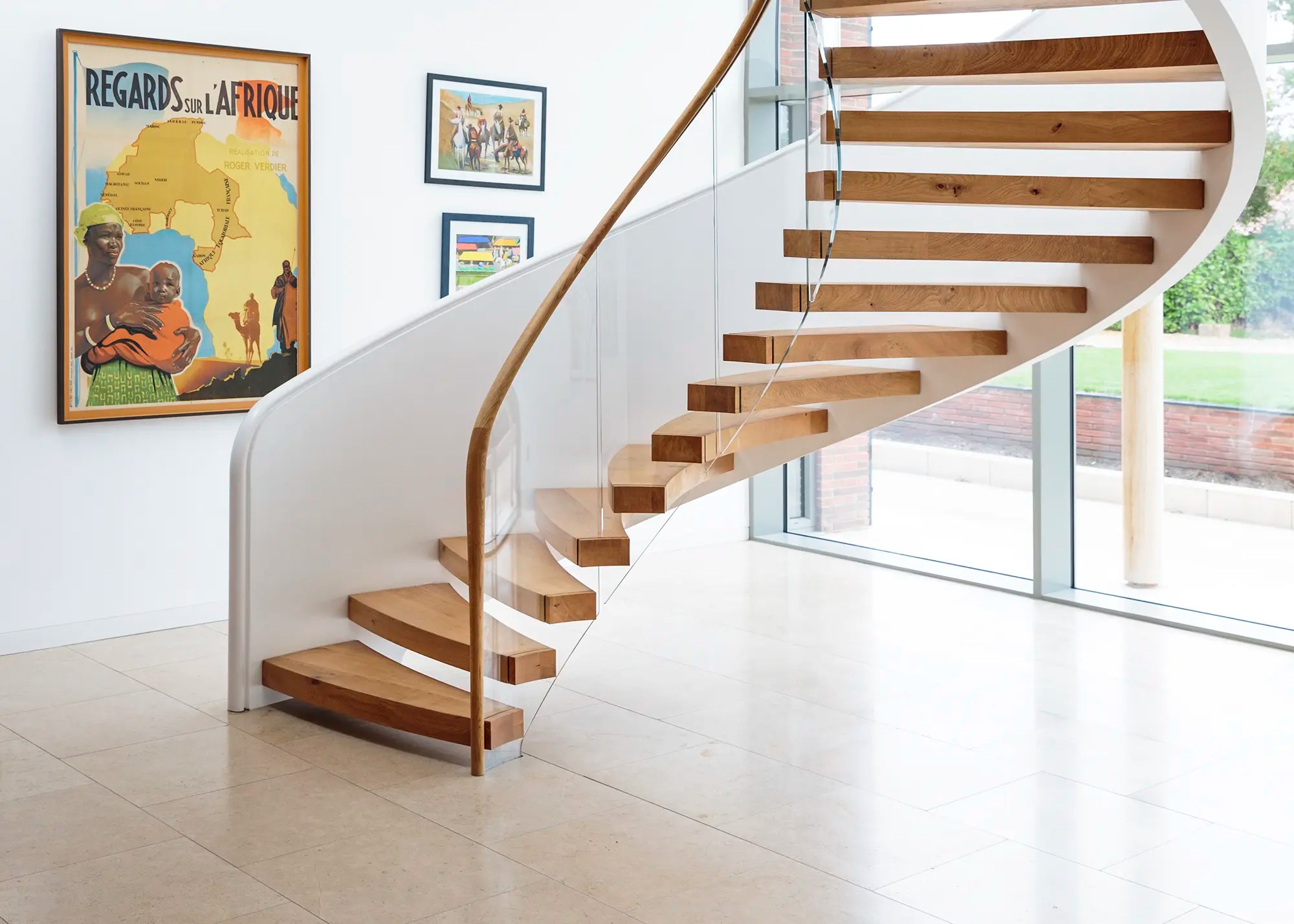 How Can a Unique Staircase Balustrade Bring Your Home to Life? Build It