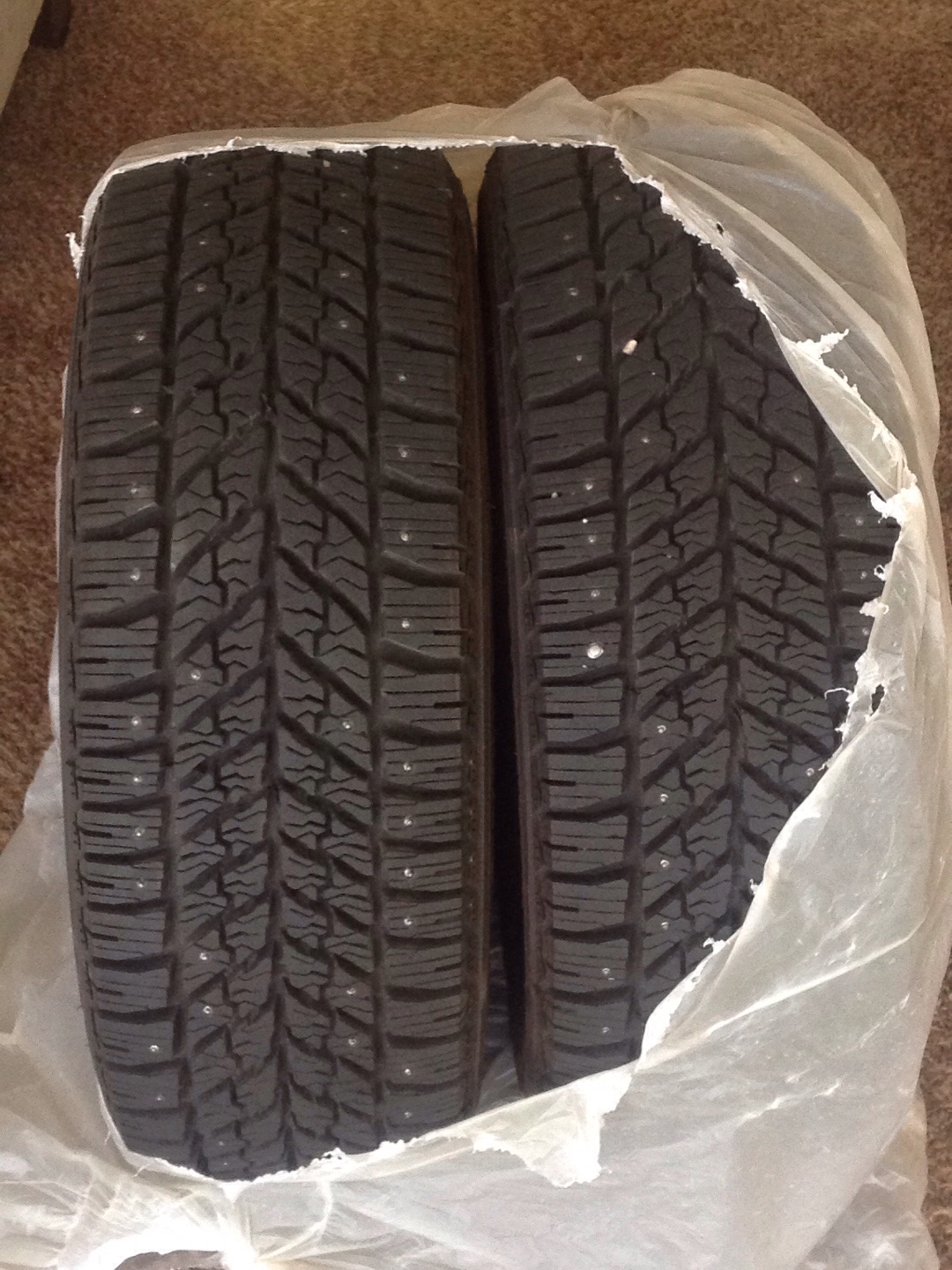 Goodyear winter 225/50R17 with studs (x4) Sell My Tires
