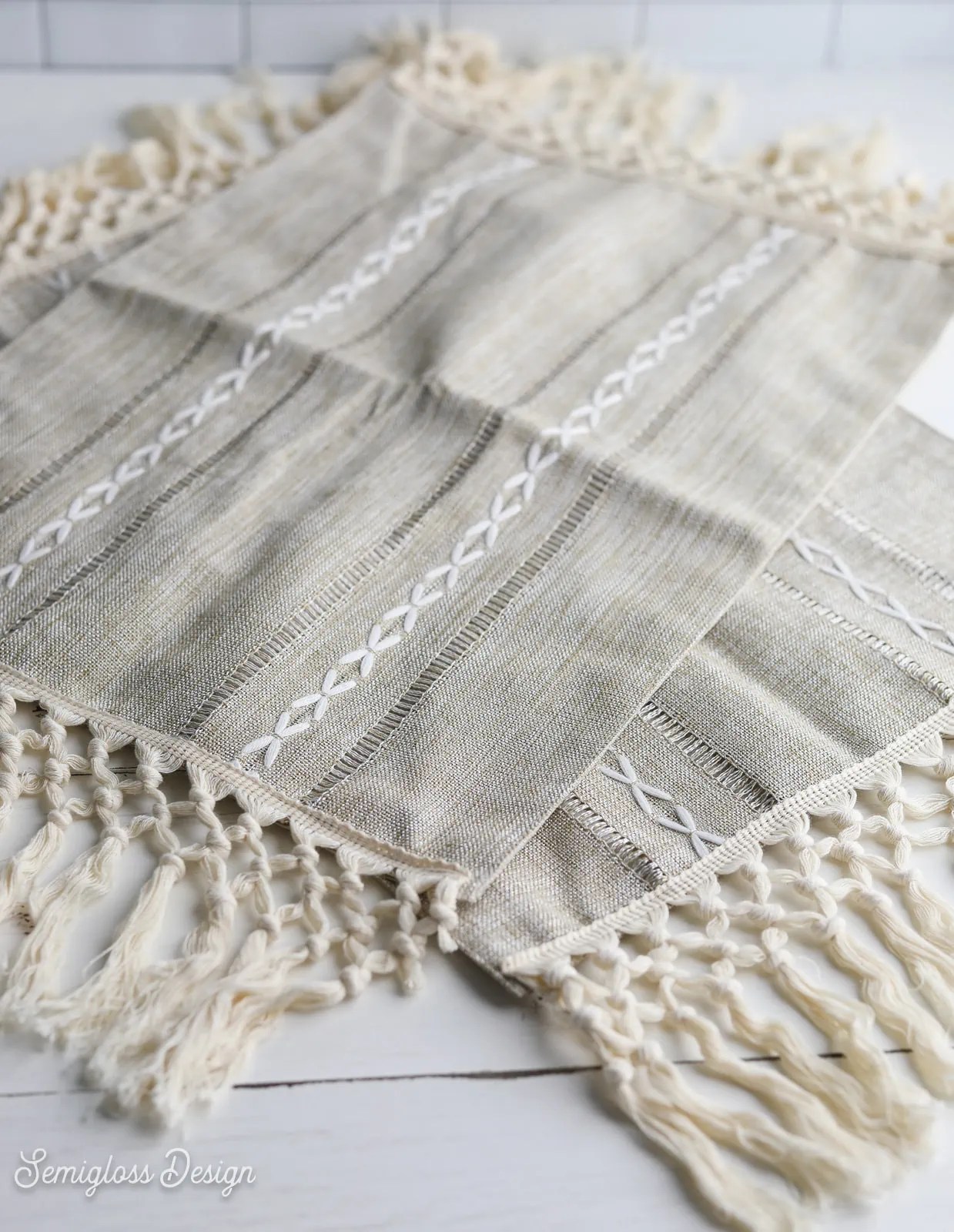 DIY Macrame Placemats Semigloss Design