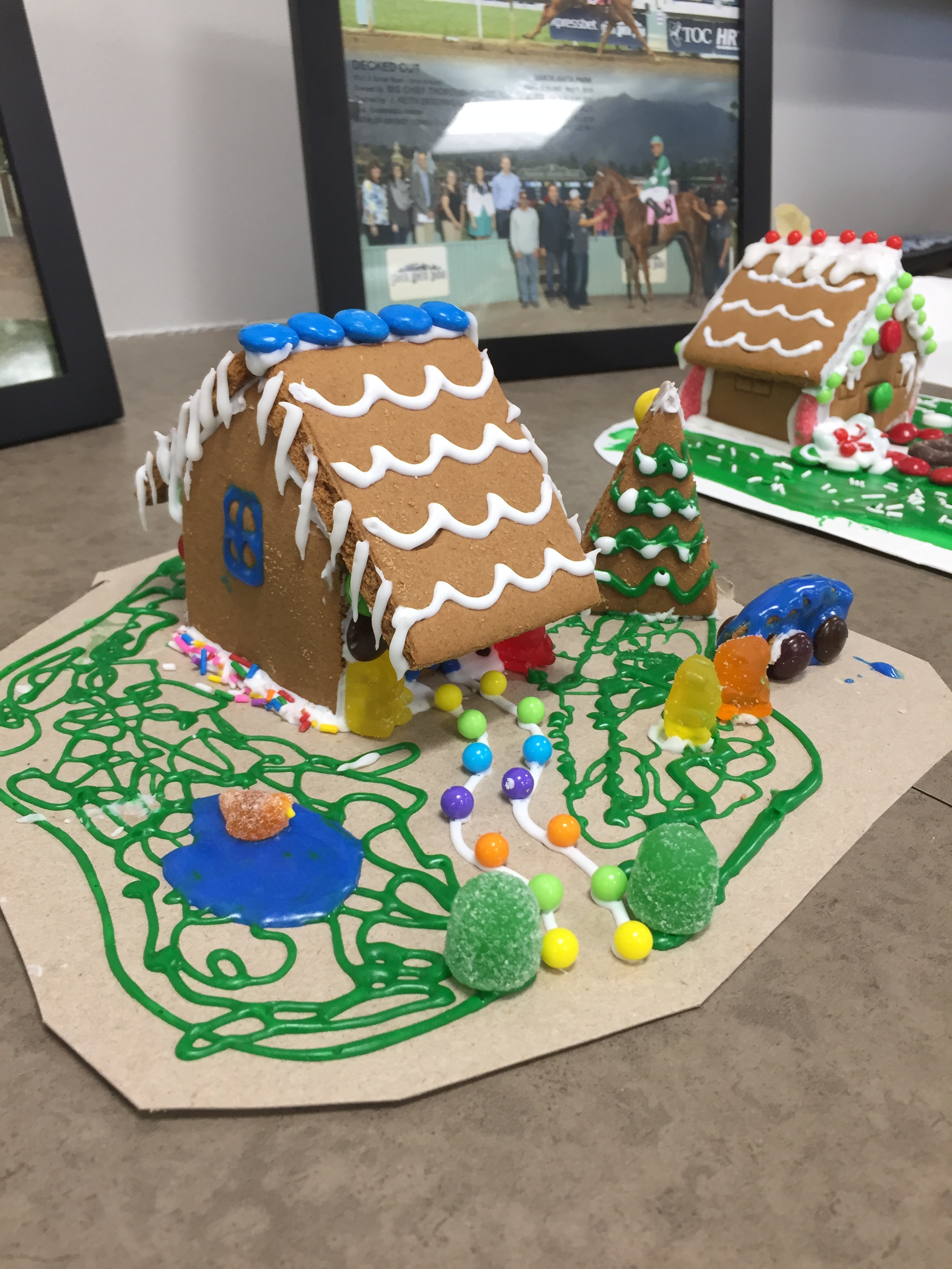 Gingerbread House Competition (December 2016) Semler Brossy