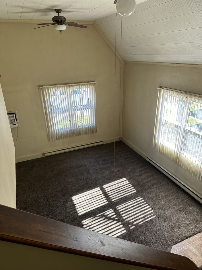 312 N. Center East Prairie, MO 63845 9+ beds 5+baths