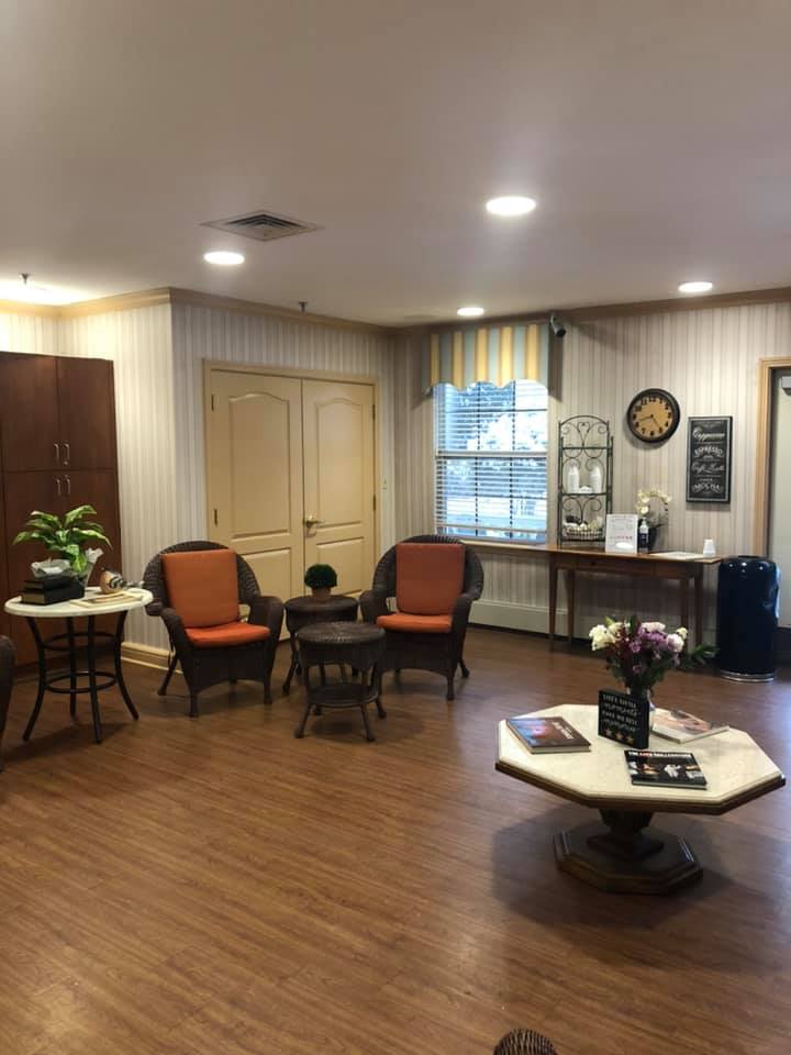 CT Senior Living & Memory Care Spring Meadows Trumbull