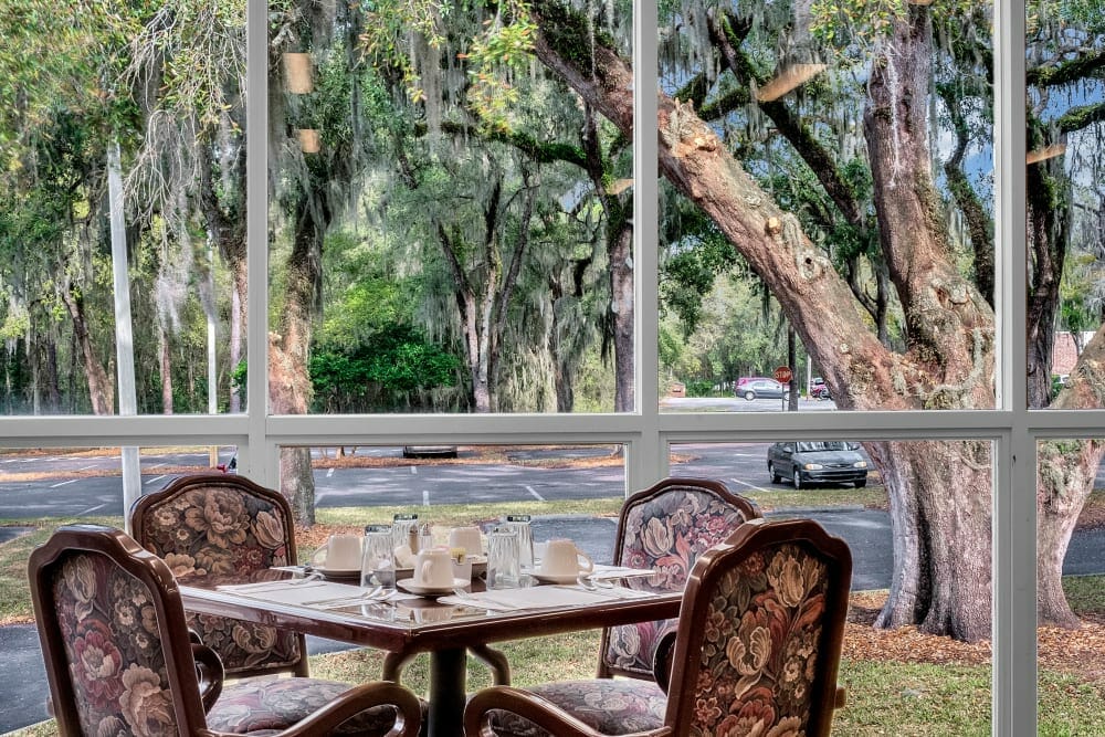 Independent & Assisted Living in Brooksville, FL The Grande