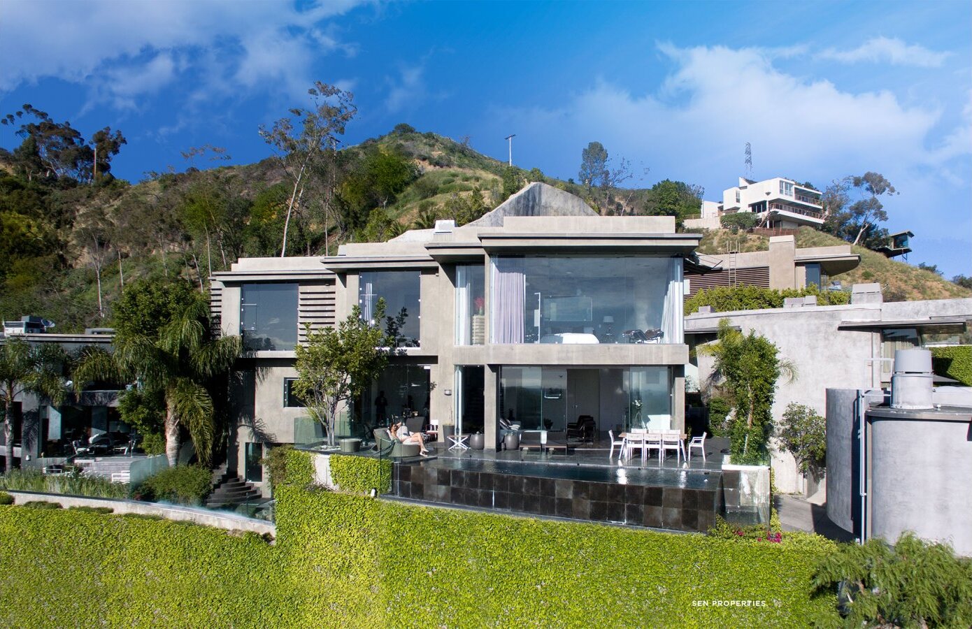 1764 Viewmont Drive Sen Properties