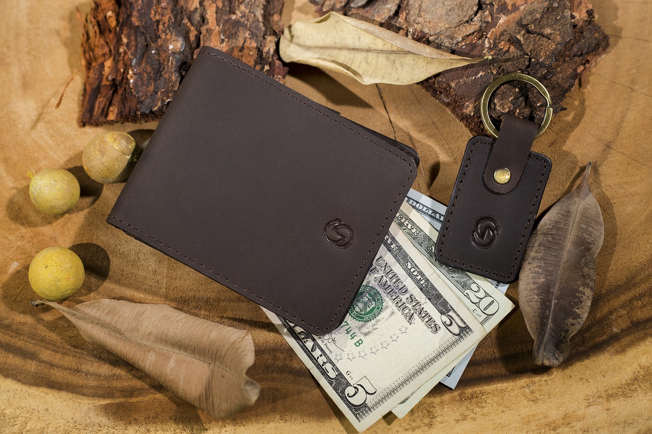 The Best Men’s Wallet Brands to Choose From SenseOrient