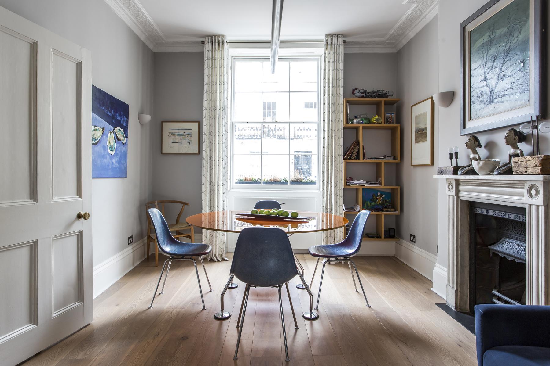 London Albion Street