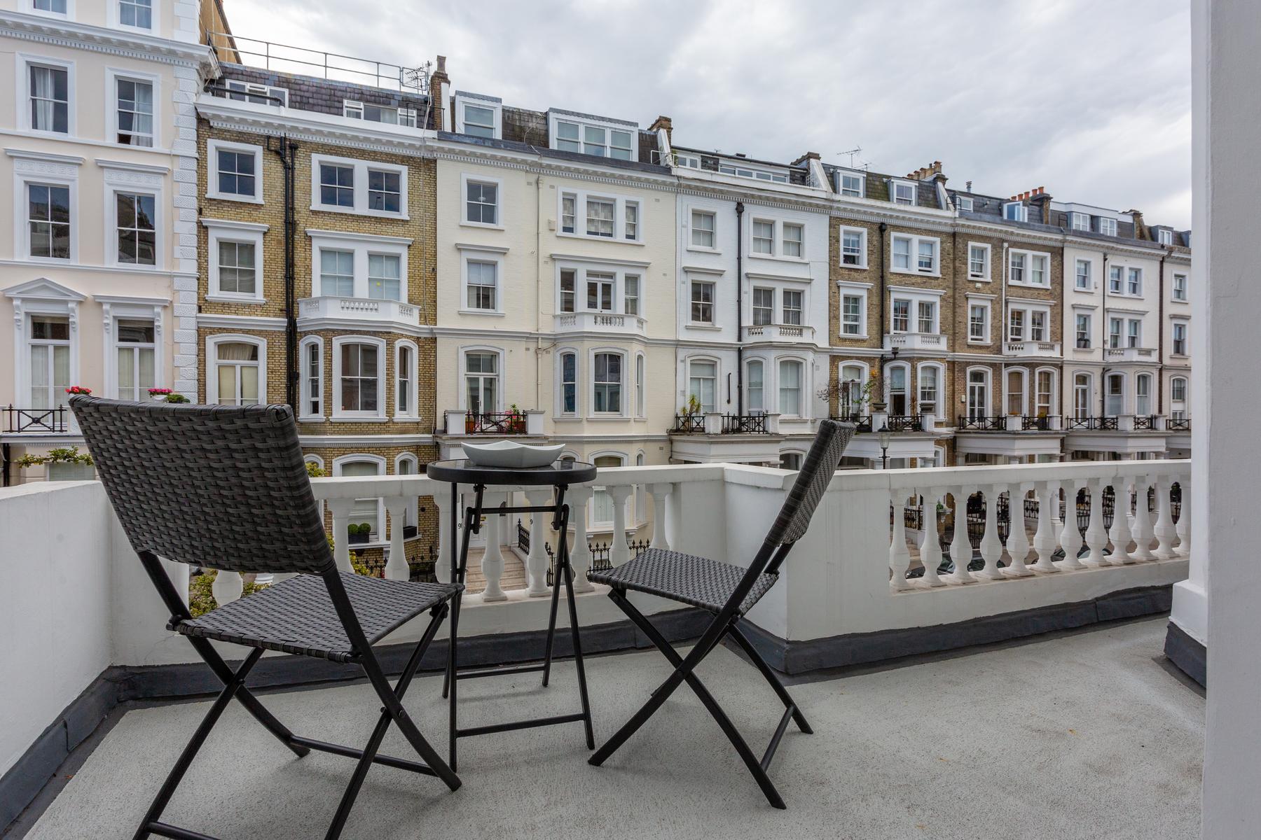 Kensington Lexham Gardens IV