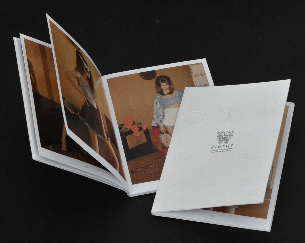 ตัวอย่างถุงกระดาษราคาถูก งานพิมพ์บนสติกเกอร์กระดาษ งาน