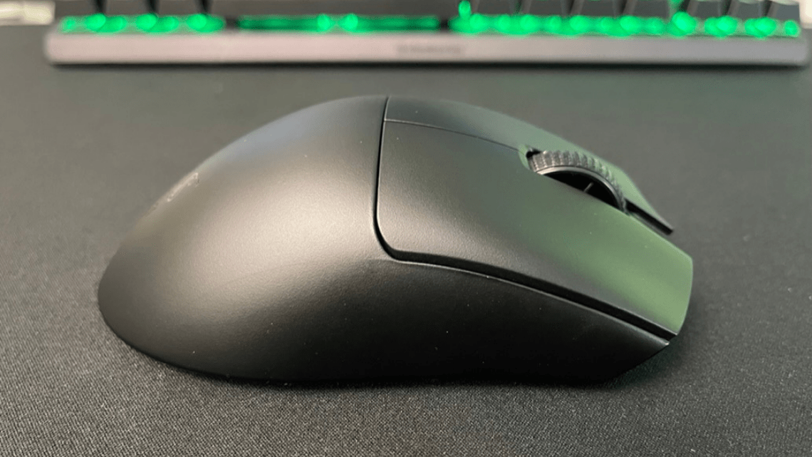 Razer DeathAdder V3 Pro Review - Setup.gg