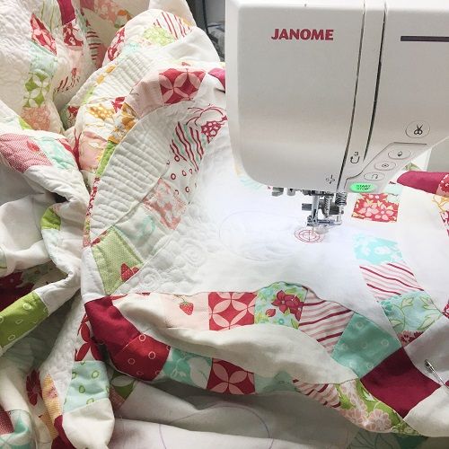 5 Best Janome Sewing Machines for Quilting, Updated in 2024