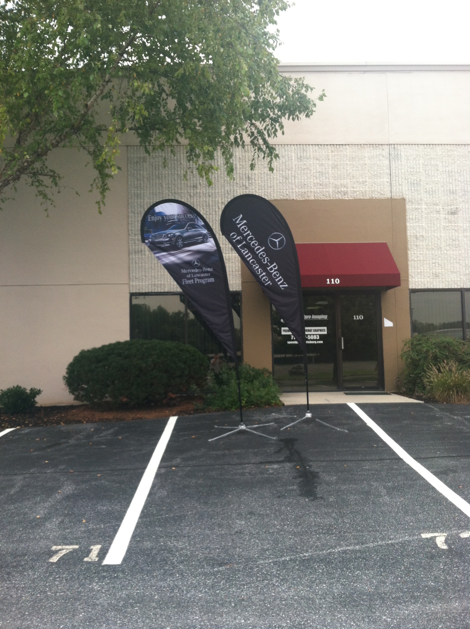 Custom Banners & Signs Shadow Signs & Graphics