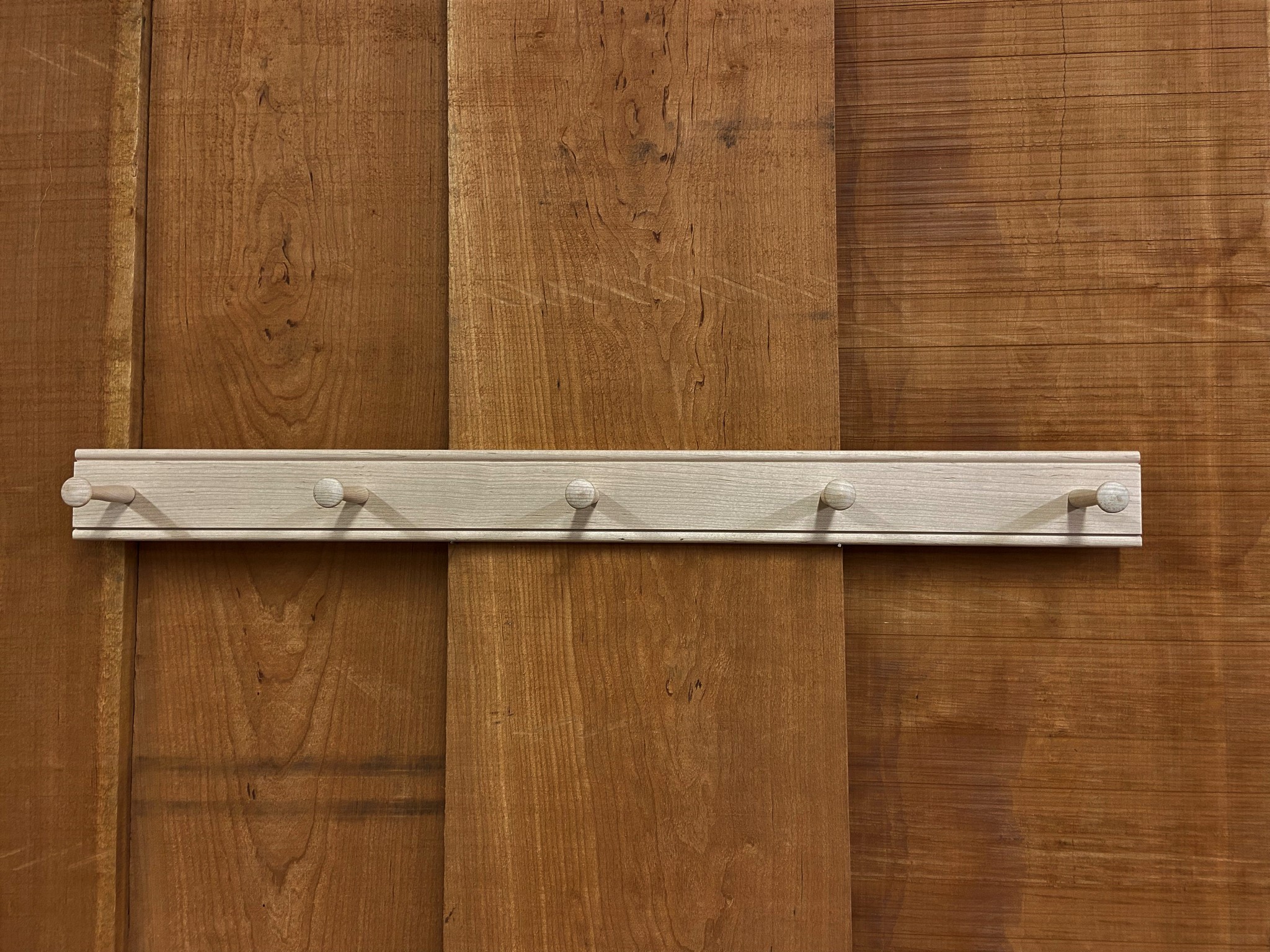 04 36" / 3' Shaker Peg Rail with 5 Pegs / Free Shipping Shaker Shoppe