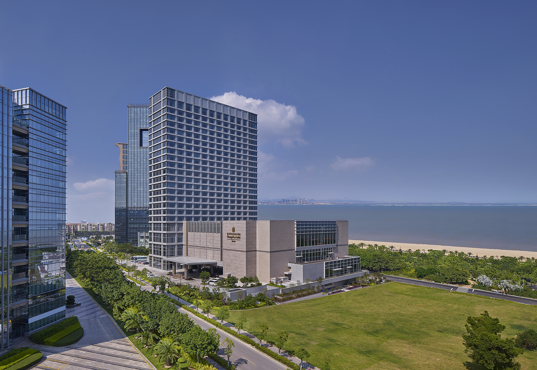 Luxury Hotel in Xiamen ShangriLa Hotel, Xiamen