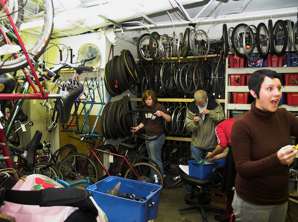 How to Start a Bike Kitchen Shareable