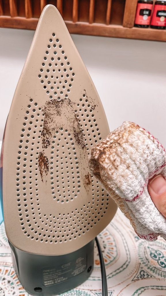 Cleaning an Iron with Faultless Hot Iron Cleaner