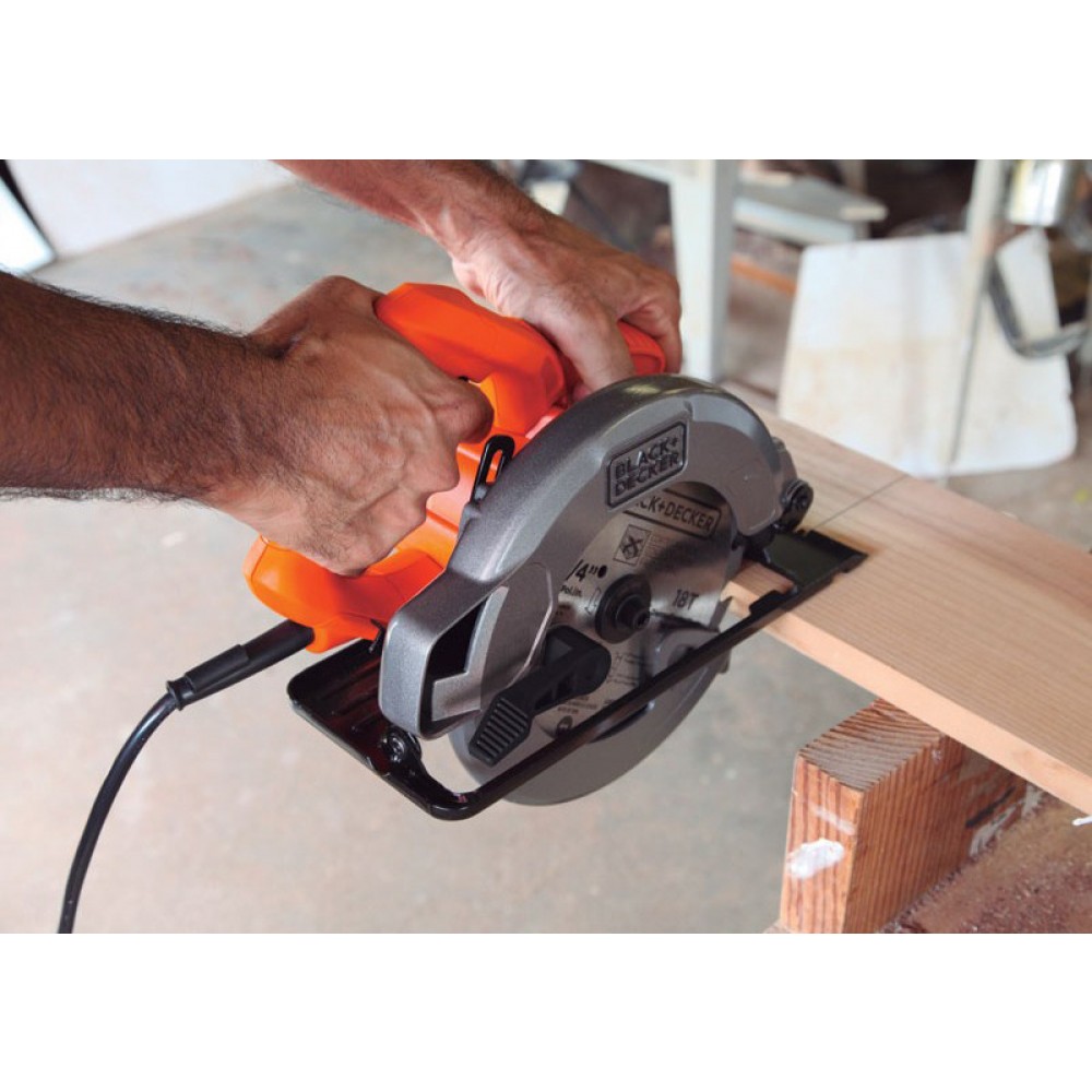 Shaya & Azar Black + Decker CS1004B5 1400W 184mm Circular Saw