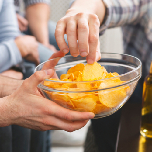 The Worst Foods To Eat Before Drinking Alcohol, According To An Expert